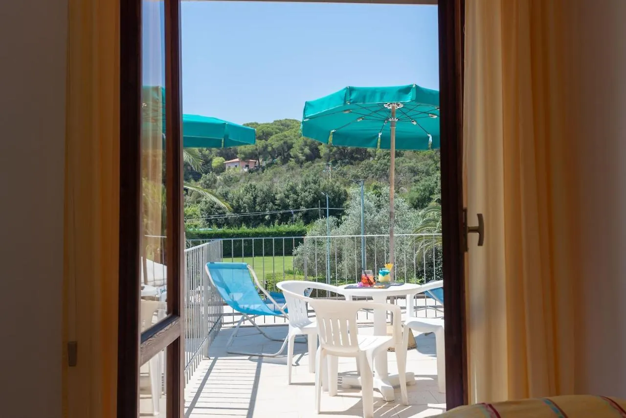 **** Resort Hotel Le Acacie Capoliveri  Italia